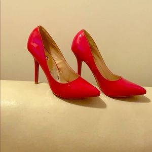 Red shoe